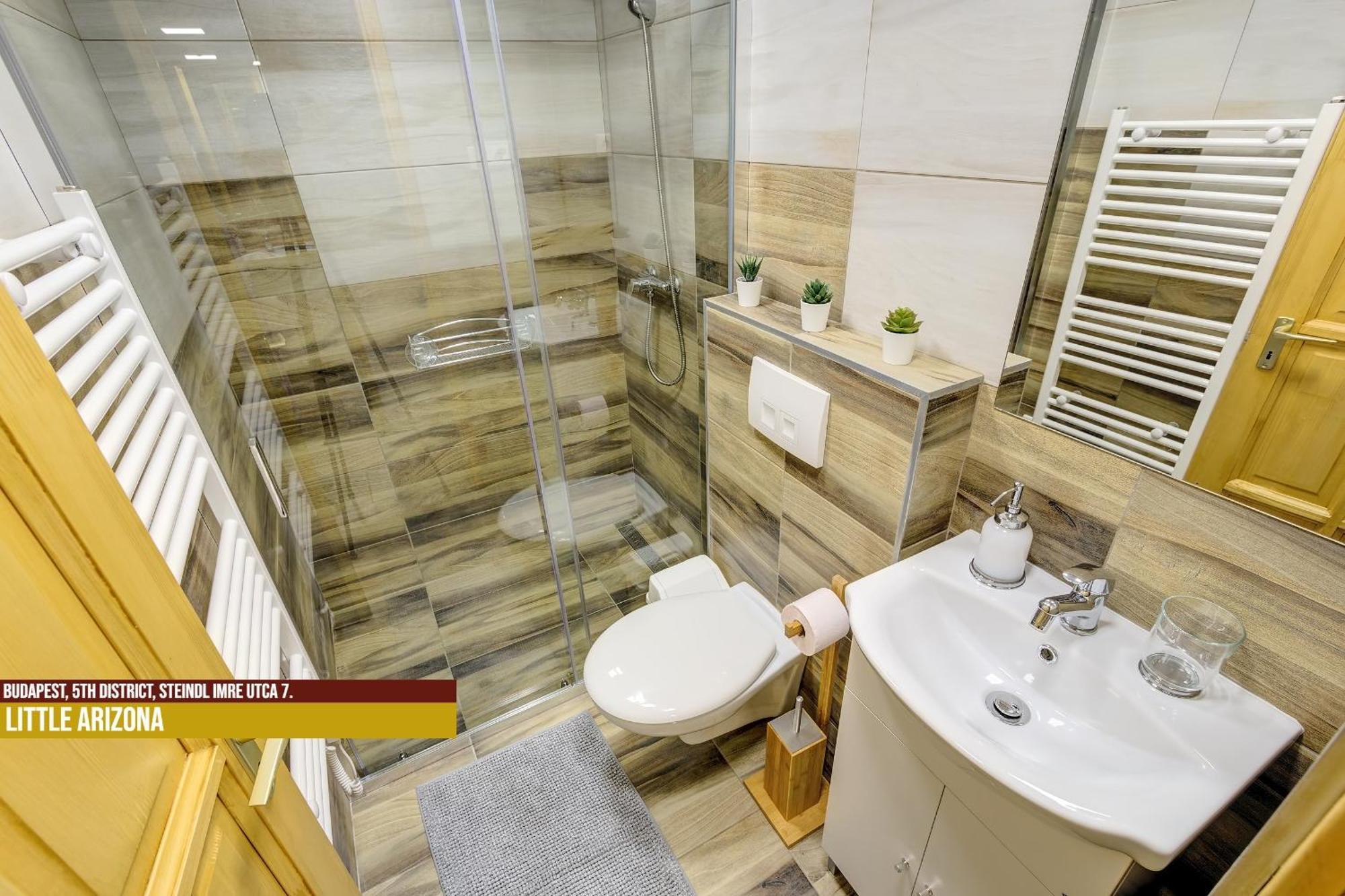 Little Americas Parliament Apartments Budapest Exterior photo